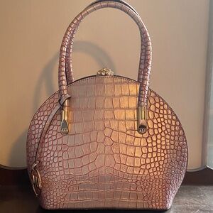 Chic Crocodile Embossed Satchel - Pink